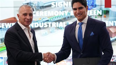باستثمارات 300 مليون دولار.. أبو هشيمة يوقع مع السويدي اتفاقية تخصيص 154 ألف متر لإنشاء أكبر مجمع صناعات أغذية