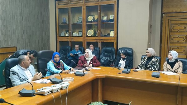 جانب من اجتماع السكرتير