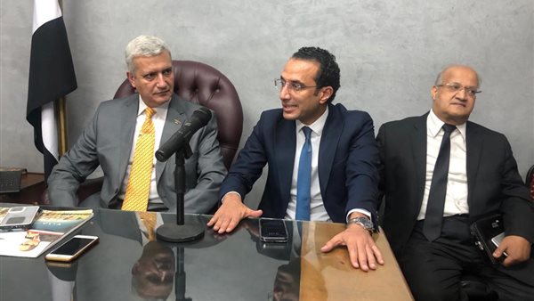  أحمد كمال معاون