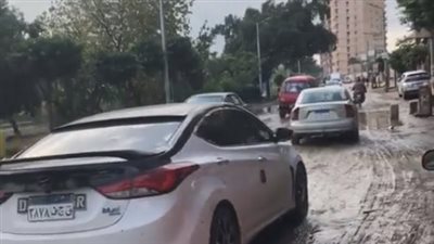 بعد سقوط أمطار كثيفة.. تراكمات للمياه في شوارع وميادين القليوبية | بث مباشر 
