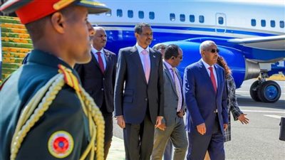 بعد زيارة أوغندا وتأجيل لقاء البرهان.. حميدتي يصل إلى إثيوبيا 