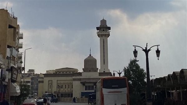 سحب متراكمة تغطي