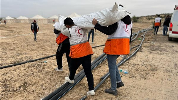 مخيمات الإيواء الهلال