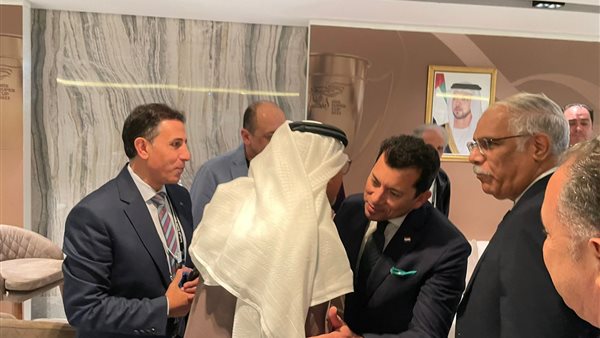 وصول وزير الرياضة