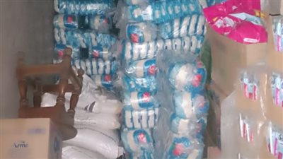 ضبط سيارة محملة بزيت وسكر مجهول المصدر في القليوبية 