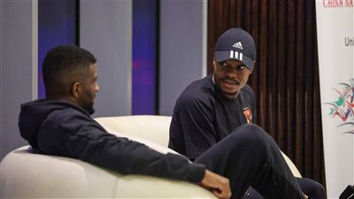 حقيقة نسيان الأهلي لـ موديست وبيرسي تاو في أبو ظبي