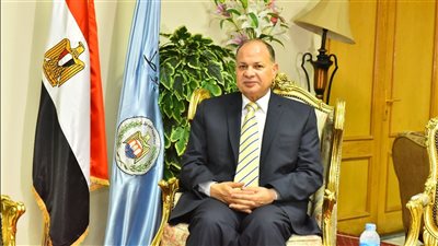 محافظ أسيوط: توفير 866 فرصة عمل و39 تدريبا على مهن مختلفة خلال شهر 