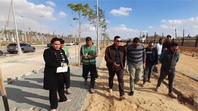 رئيس جهاز العاصمة الإدارية يتفقد مشروعات المحاور والطرق والميادين