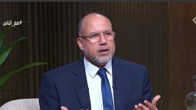 أزهري يحذر من مشاركة فيديو لـ تيك توكر شهيرة تسيئ لوالدها: خطأ جسيم وذنب كبير