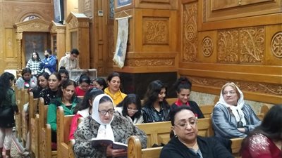 أقباط بورسعيد يؤدون صلوات قداس رأس السنة بكنيسة الأنبا بيشوي ببورسعيد | صور