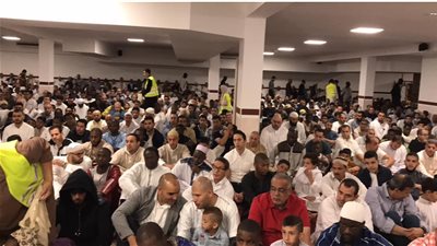 رئيس الجالية بفرنسا يعلن شراء أكبر صرح إسلامي بإدارة مصرية بباريس