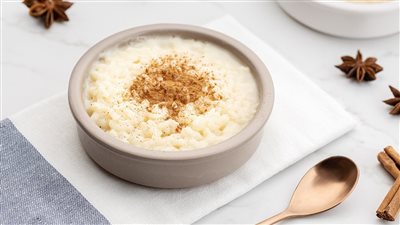 طريقة عمل رز باللبن سهلة وسريعة.. فرحي الأولاد بأقل تكلفة