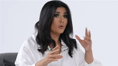 منى الشاذلي: أنا بنت طبقة متوسطة غير مدللة.. وكلمة الكراهية صعبة في تكويني