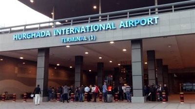 17 ألف سائح يغادرون من مطار الغردقة الدولي عقب انتهاء إجازتهم بالفنادق والمنتجعات السياحية