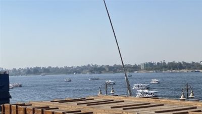 انتعاش الرحلات النيلية.. استمتاع السائحين بأجواء الأقصر الدافئة مع مطلع العام الجديد