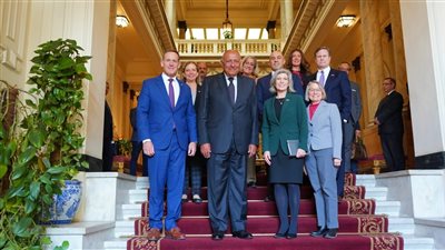 وزير الخارجية يستقبل وفدًا أمريكيا من مجلسي الشيوخ والنواب.. ويؤكد رفض تهجير الفلسطينيين