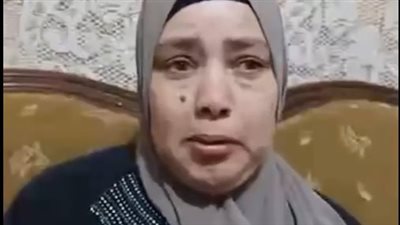 والدة شاب مفقود بالبحيرة: السفينة اللي شغال عليها غرقت ومعرفش حاجة عنه بقالي شهر وأسبوع | بث مباشر 