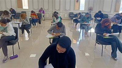 كليات جامعة القاهرة تواصل امتحانات الفصل الدراسي الأول 