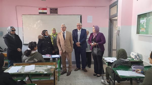 امتحانات الفصل الدراسي