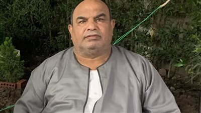 عامل ينهي حياة عمدة قرية انتقامًا منه للصلح بينه وبين زوجته بالدقهلية