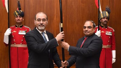 الهند تسلم مصر 50 رمحا طلبتها القاهرة