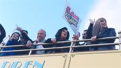 إسعاد يونس وعنبة وصناع فيلم عصابة عظيمة يحتفلون بالعرض الخاص في مدينتي | بث مباشر