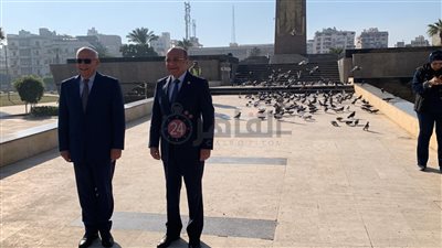 محافظ بورسعيد ووزير العدل يتفقدان ساحة الشهداء بحي الشرق| صور