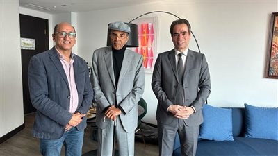 اتحاد كتاب إفريقيا وآسيا يهنئ الأديب الليبي العالمي إبراهيم الكوني بعامه الماسي 