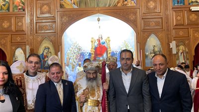 مطران بورسعيد يترأس قداس عيد الميلاد بكنيسة مارمرقس | صور