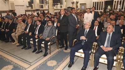 محافظ بني سويف يشهد مراسم قداس عيد الميلاد في مطرانية ببا