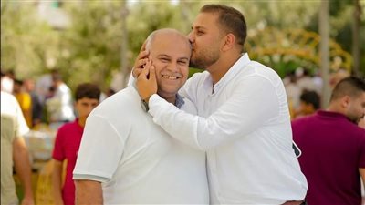 استشهاد حمزة نجل وائل الدحدوح مراسل قناة الجزيرة في قصف إسرائيلي جنوب غزة | بث مباشر