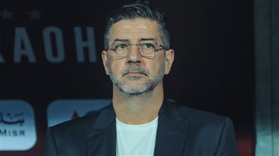 شوبير يكشف حقيقة مفاوضات الأهلي مع روي فيتوريا لتدريب الفريق