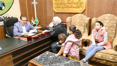 خلال اللقاء اليومي.. محافظ المنوفية يصدر توجيهات فورية لفحص مشاكل المواطنين