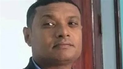 لاتهام زوجته بالتسبب في وفاته.. استخراج جثة شاب بعد 3 أشهر من دفنه بقنا | بث مباشر