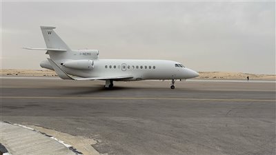 مطار العريش يستقبل 3 طائرات إغاثية تحمل مساعدات وخيام لأهالي غزة