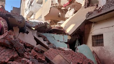 وكيل التضامن الاجتماعي بالدقهلية: تضرر 9 أسر جراء انهيار عقارين بالمنصورة