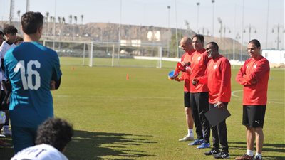 منتخب الناشئين يستأنف تدريباته غدًا استعدادًا للسفر إلى الجزائر