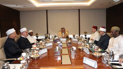 رئيس جامعة الأزهر يشارك في اختيار الفائزين بجائزة الملك فيصل لخدمة الإسلام