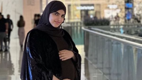 سارة الودعاني حامل