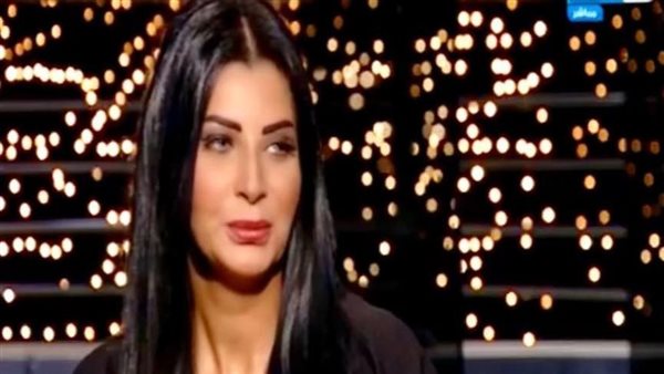 الإعلامية نهلة عامر