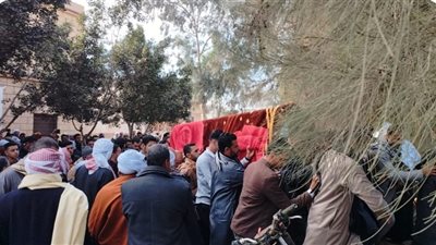 تشييع جنازة القارئ إبراهيم عبد الغني من مسقط رأسه بقرية المناجاة في الشرقية | صور