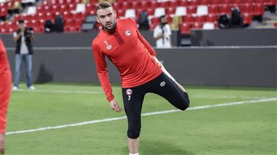 الأهلي يعلن التعاقد مع عمر كمال عبد الواحد