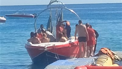 الشاطئ العام بشرم الشيخ متنفس للبسطاء وفسحة وعلى أد الإيد