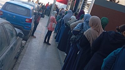 صحة أسيوط تنظم قافلة مجانية للكشف على مرضى العيون