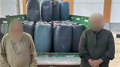 1400 لتر سولار.. ضبط مالك محطة وقود وسائق بتهمة الإتجار في المواد البترولية بالسوق السوداء بالأقصر 