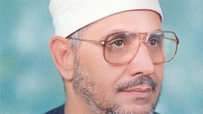 في ذكرى وفاته.. أبرز المحطات في حياة أمير النغم القارئ الشحات محمد أنور