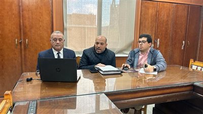 وكيل تعليم الدقهلية يجتمع برؤساء لجان الشهادة الإعدادية عبر الفيديو كونفرانس