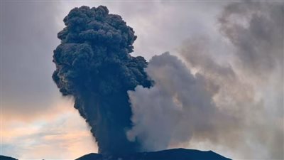 ثوران بركان مارابي في إندونيسيا.. والسلطات تصدر أمرا بالإخلاء من بعض المناطق