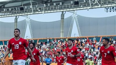 الأمطار تمنع مشجعي الإسكندرية من مشاهدة المباراة بالمقاهي.. ومنتخب مصر يتخلف أمام موزمبيق بهدفين لهدف|بث مباشر