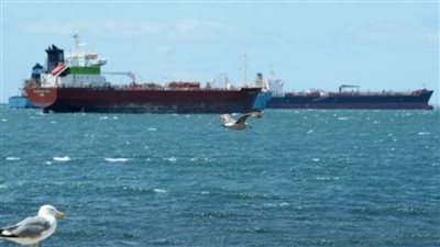 كيف أثر اضطراب الملاحة في باب المندب على اقتصاديات المنطقة؟